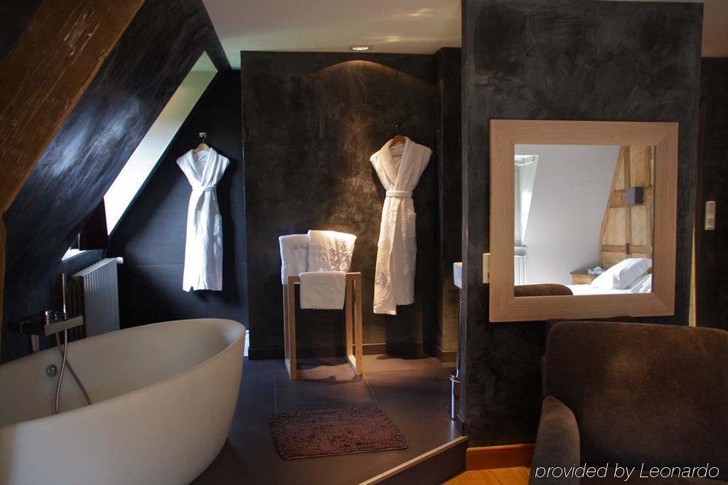 Hotel La Chaumiere Honfleur Pokoj fotografie